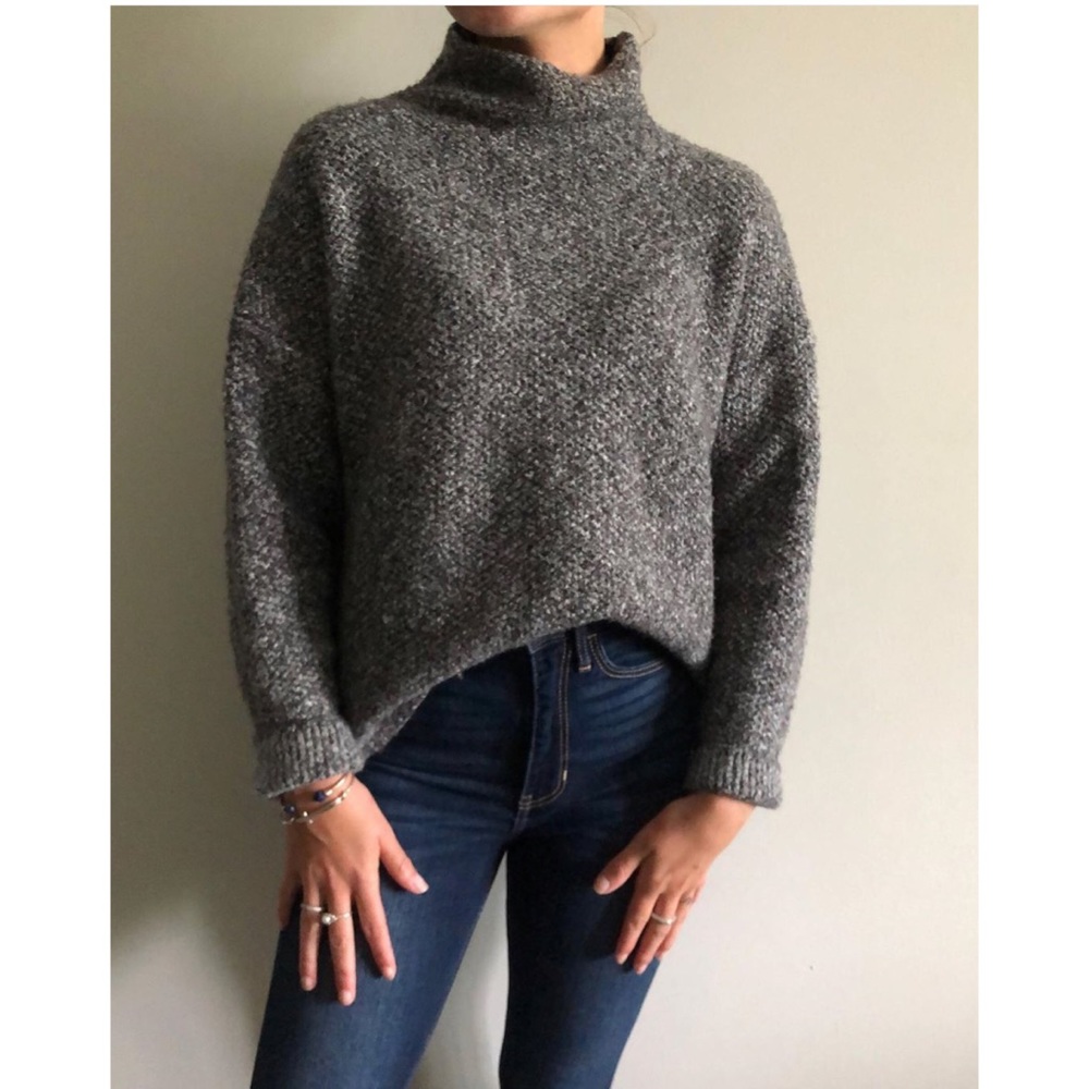 Sweater - Picture 3 of 3